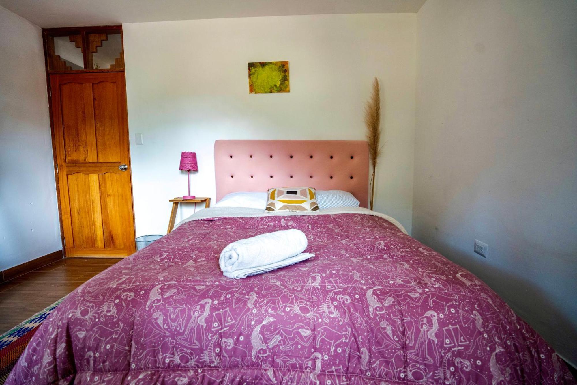 Blue Lotus Retreat Center Bed & Breakfast Pisac Exterior photo